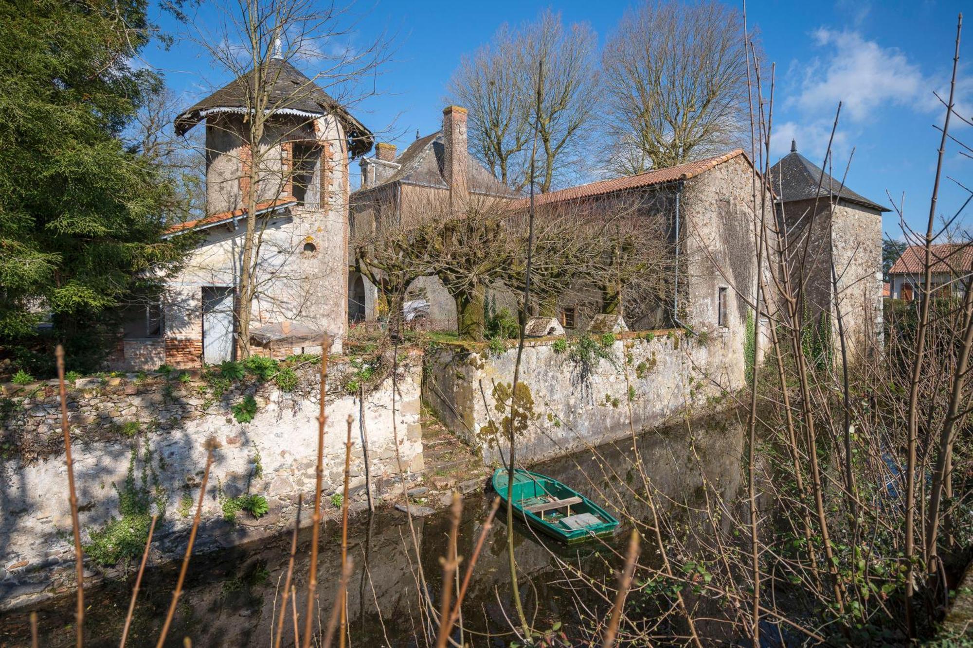 Chateau De La Tourlandry Chemille-en-Anjou Esterno foto